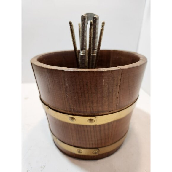 Vintage Basketville Putney Vermont Walnut Barrel and Nutcracker Pick Set - Picture 7 of 13